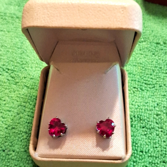 Genuine Crystal, "Ruby", Heart ❤️ Shaped Pierced Earrings ❤️ - Picture 7 of 7